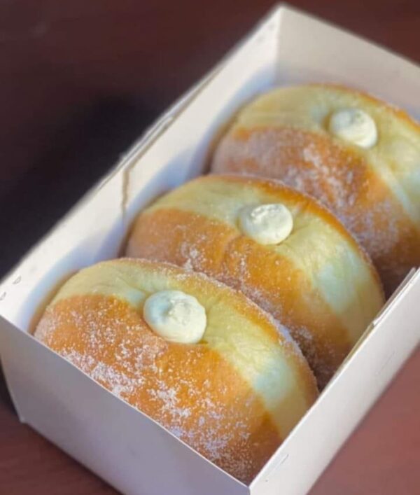 Milky Doughnut